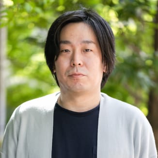 Tasuku Segawa Director / Designer